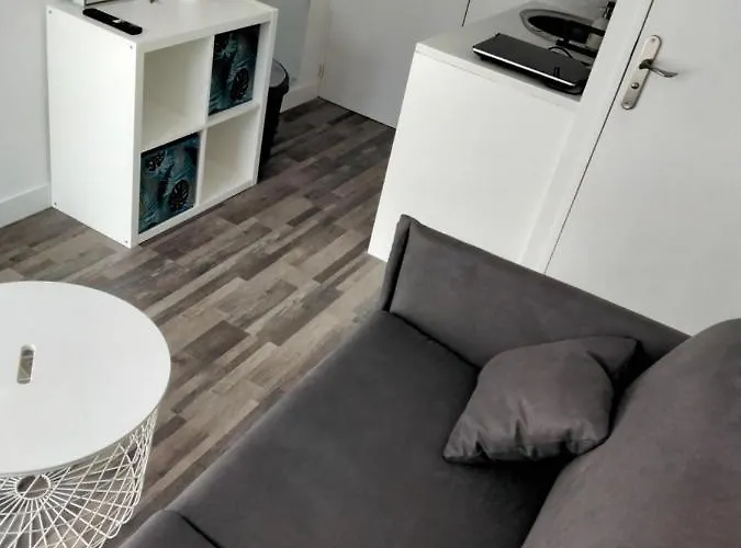 Semesterbostad Independant *